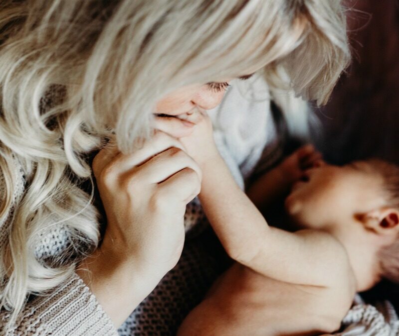 6 Pieces of Advice For Every New Mom (That I Wish I Would Have Listened To The First Time)